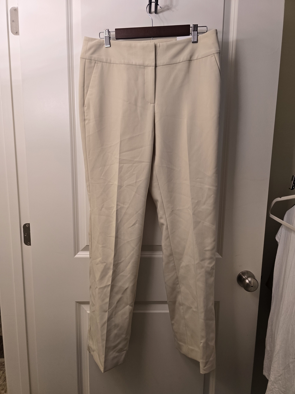 Ann Taylor Tailored Cream Straight-Leg Trouser Curvy Fit
